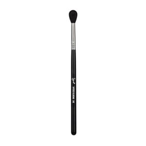 eyeshadow blending brushes